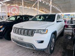 جیپ گراند شیرۆکی